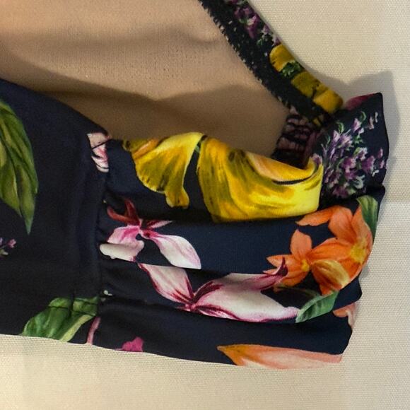 Floral Padded Kona Sol Bikini with Medium or Moderate Coverage Size Large - Picture 5 of 7